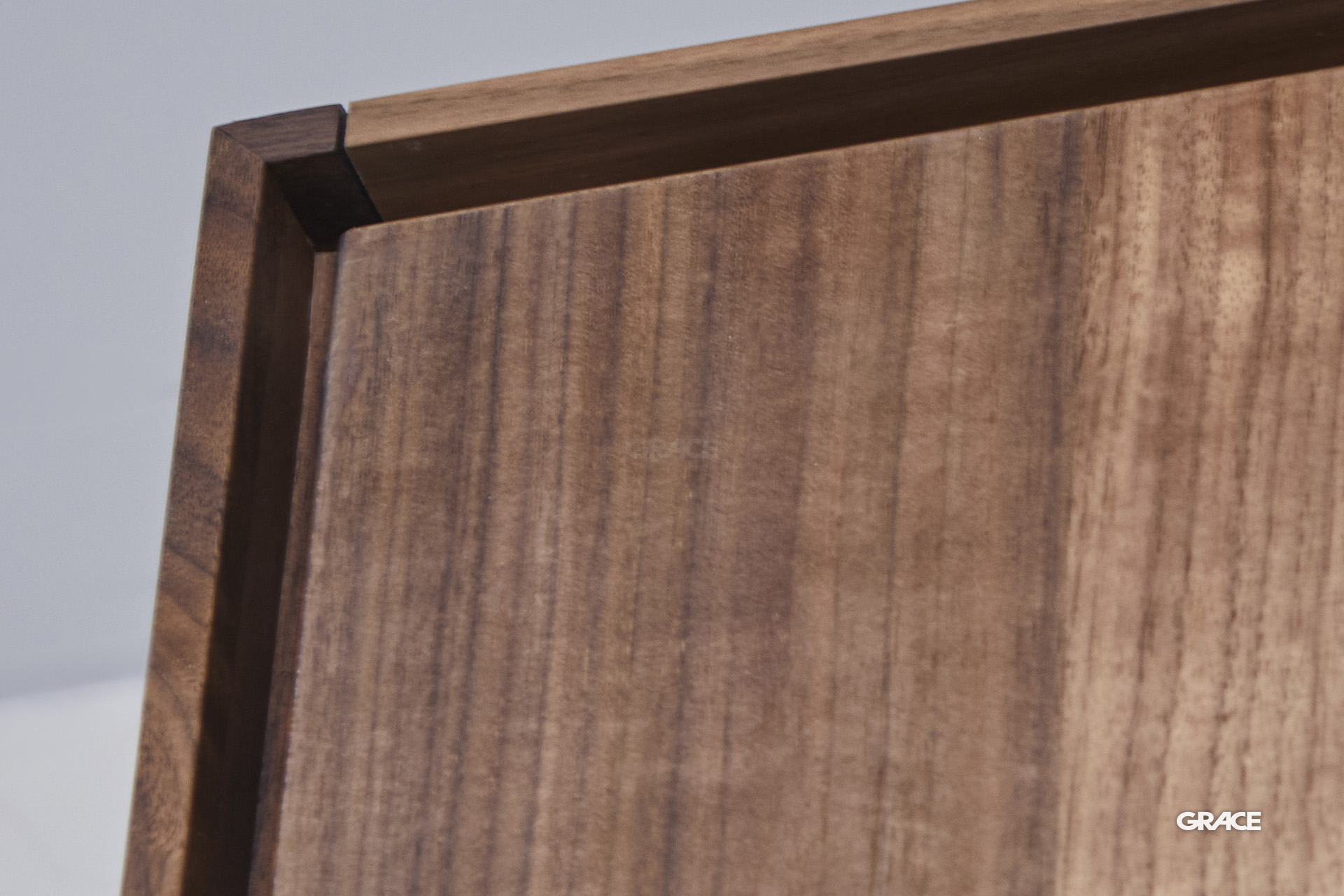 GRACE cabinet wood grained 08 3